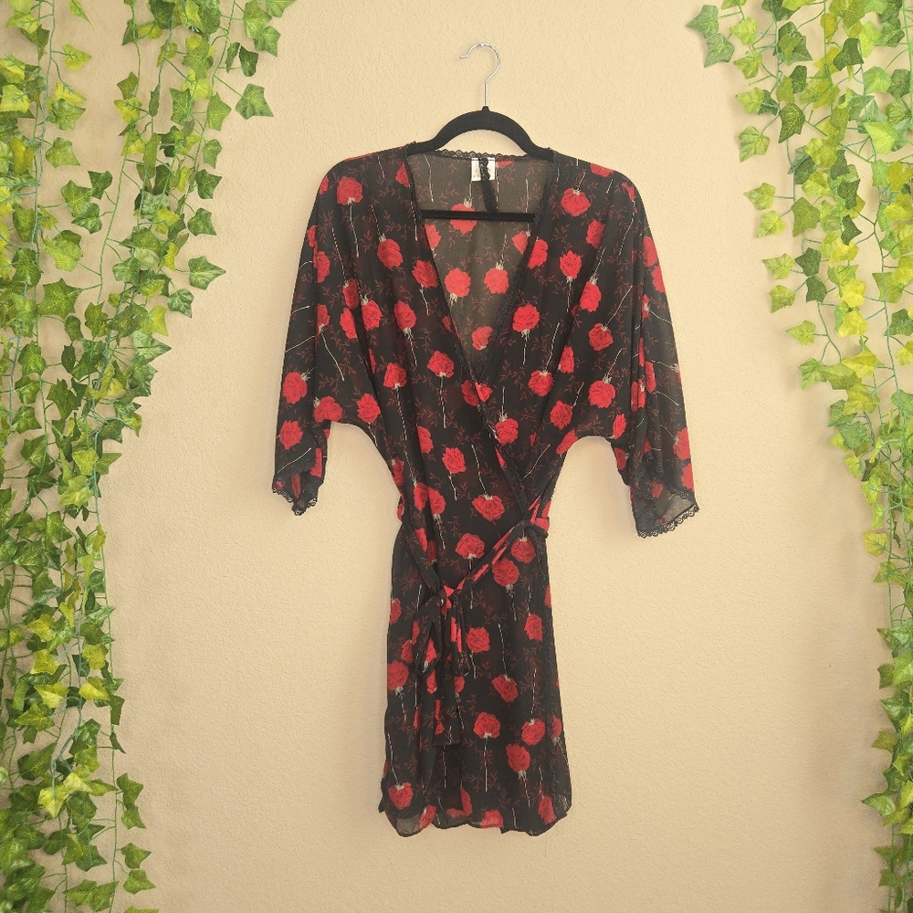 Vintage Gilligan & O'Malley Women's Sheer Black & Red Floral Lace Trimmed Robe